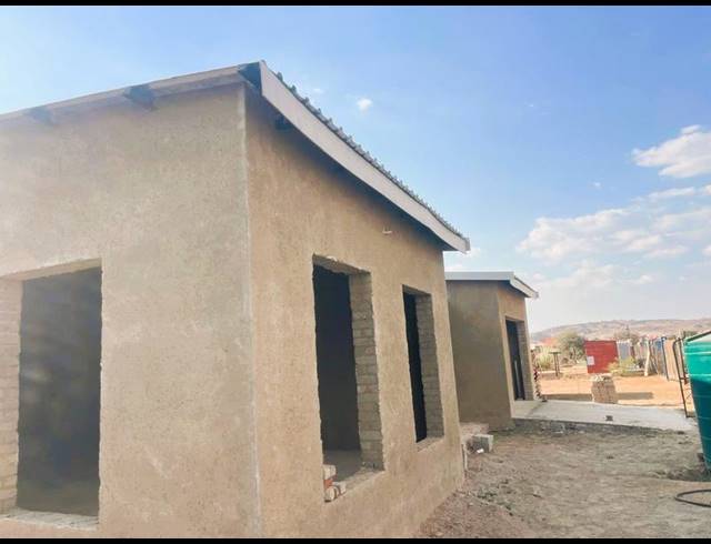 4 BEDROOM HOUSE FOR SALE IN MANKWENG